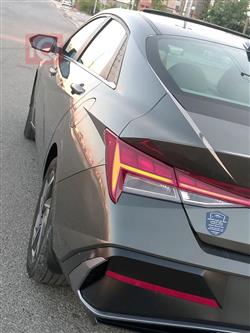 هیوندای ئەلەنترا